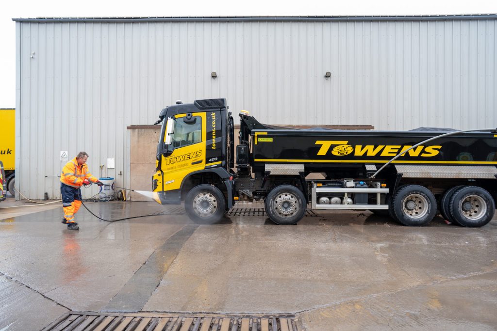 Towens tipper