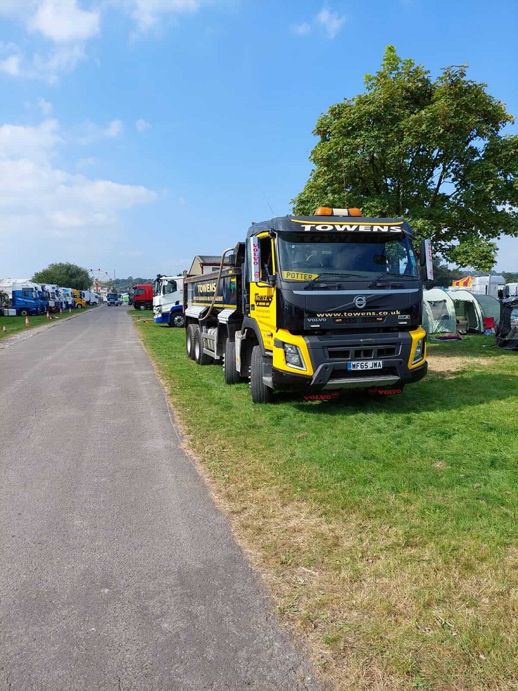 Our Shining Tipper Lorry on Display at Truckfest 2021.