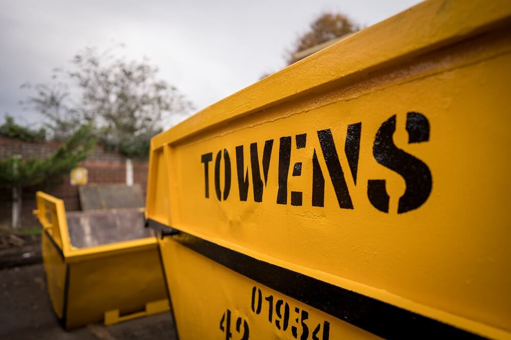 A towens skip.
